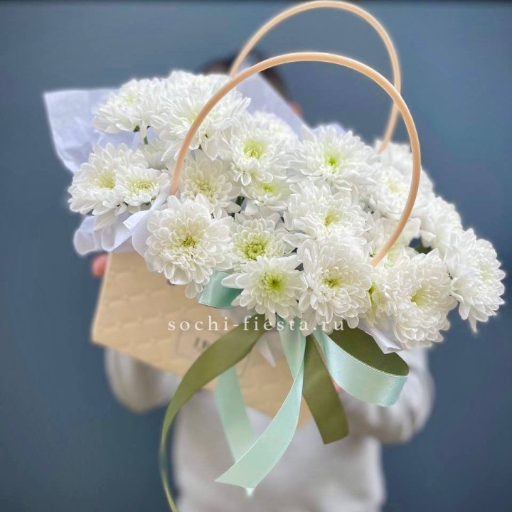 Сумочка с хризантемами в Смоленске