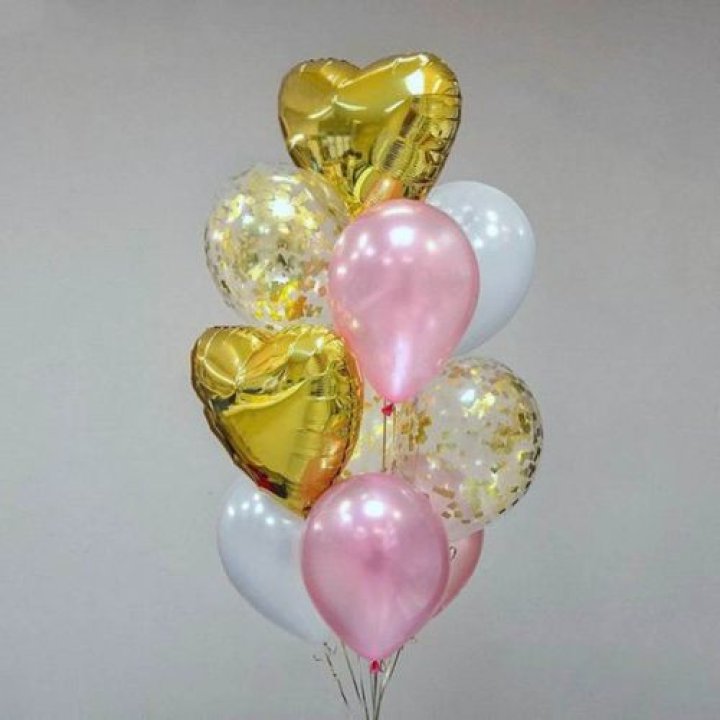 Облако шаров "Рози голд" в Смоленске