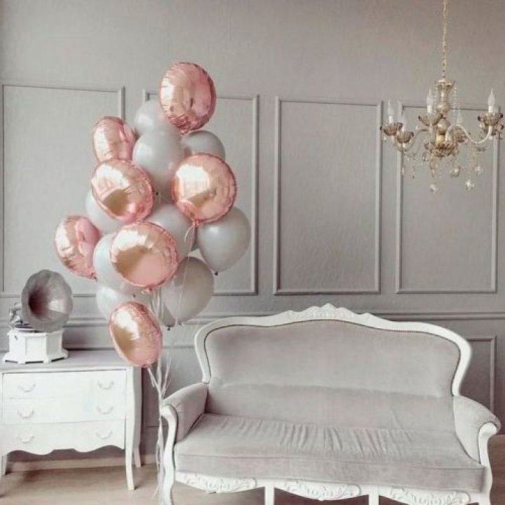 Фонтан шаров "Софт рози" в Смоленске