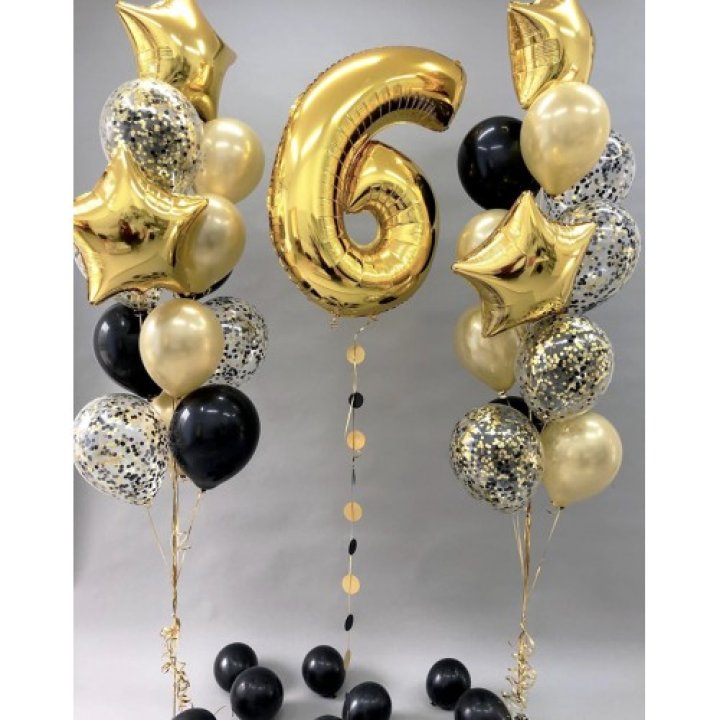 Цифра с фонтанами шаров  в Смоленске