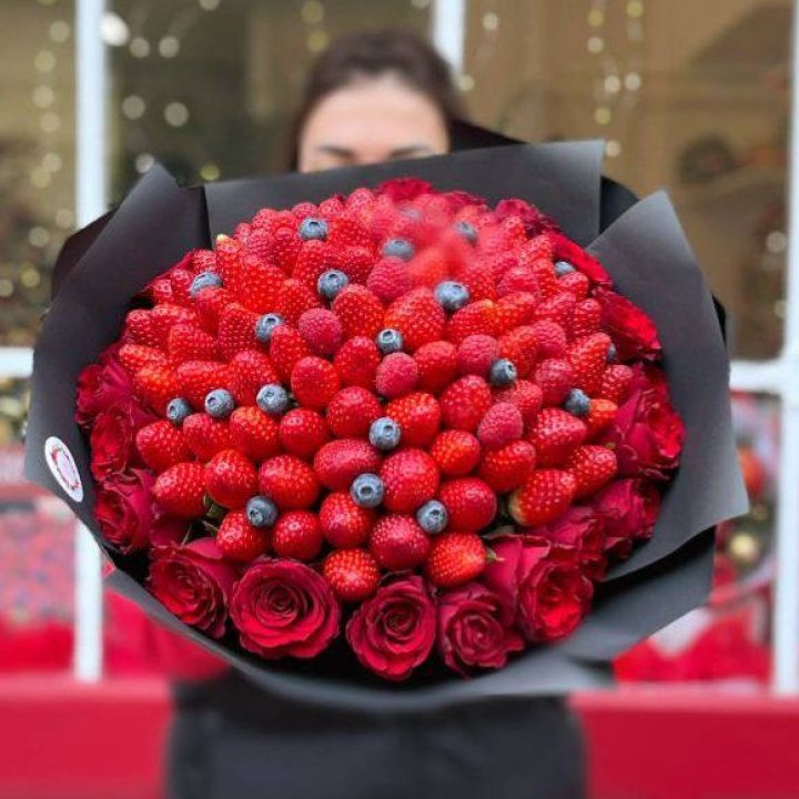 Клубничный бум №2 в Смоленске