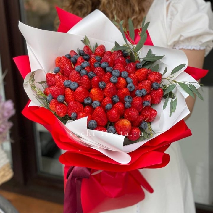 Ягодный бум №6 в Смоленске