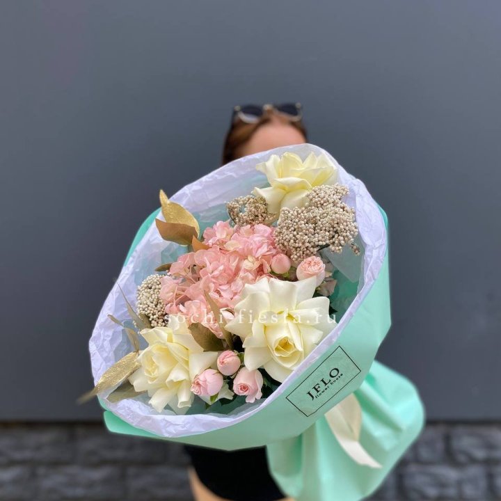 Букет "Белые ночи" в Смоленске