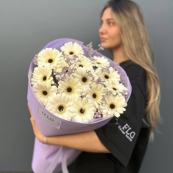Букет голландских гербер "Лавандер" в Смоленске