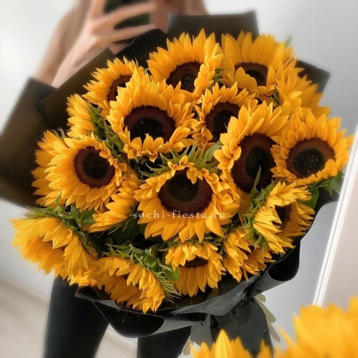 Букет подсолнухов "Гига" в Смоленске