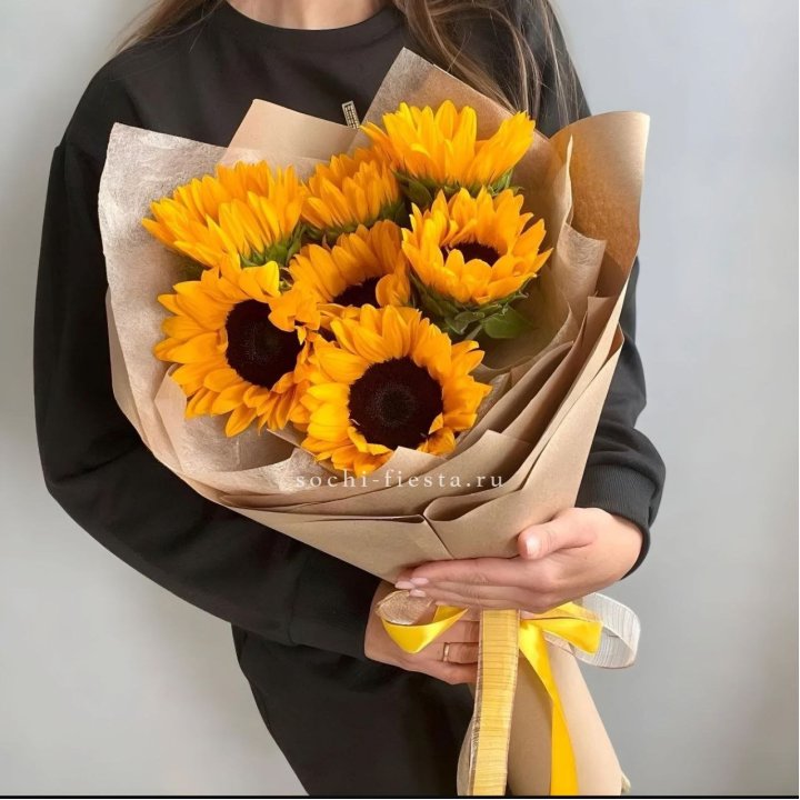 Букет из подсолнухов в Смоленске