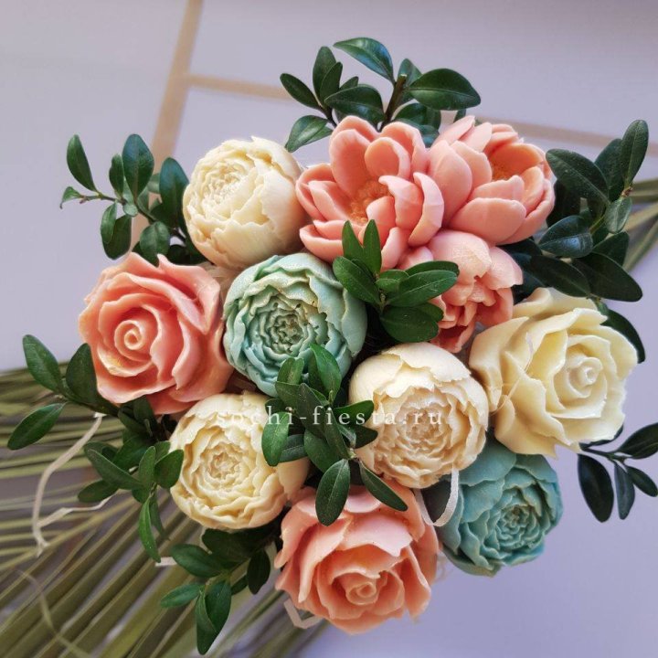 Цветы из шоколада "Альма" в Смоленске