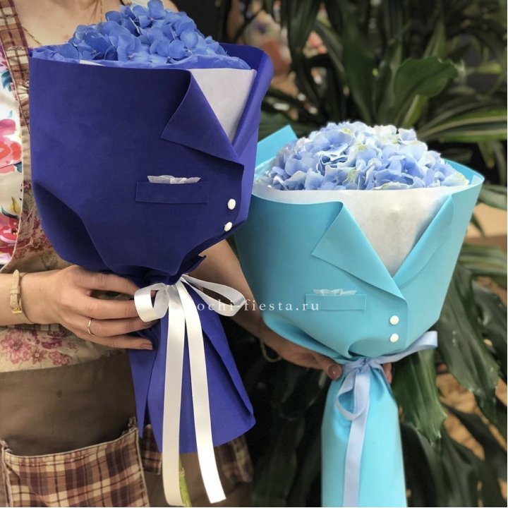 Букет с гортензией с пиджаком в Смоленске