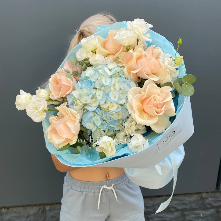 Сборный букет "Голубой закат" в Смоленске