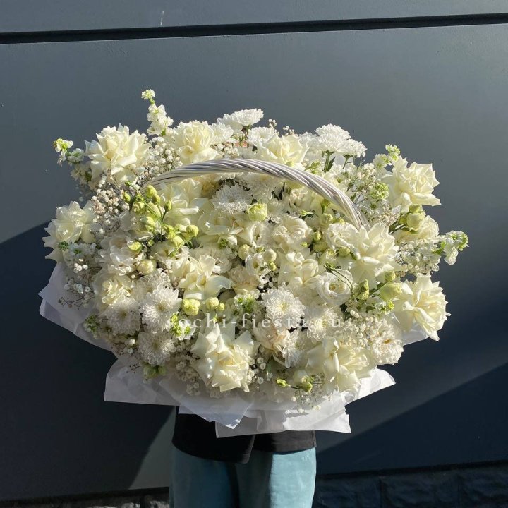 Корзина "Белоснежка" в Смоленске