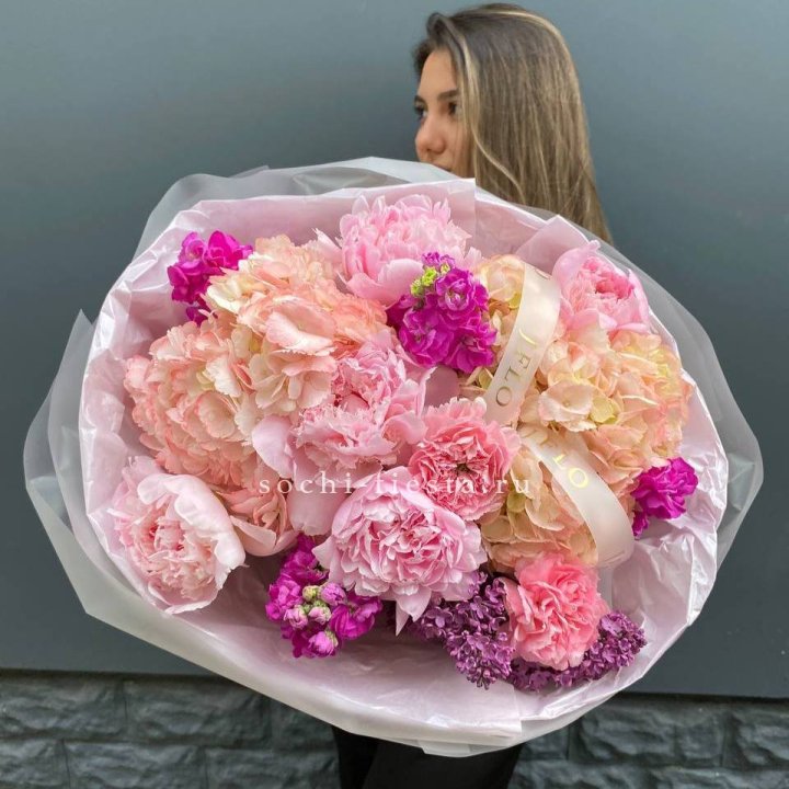  Букет "Фловер пионс" в Смоленске