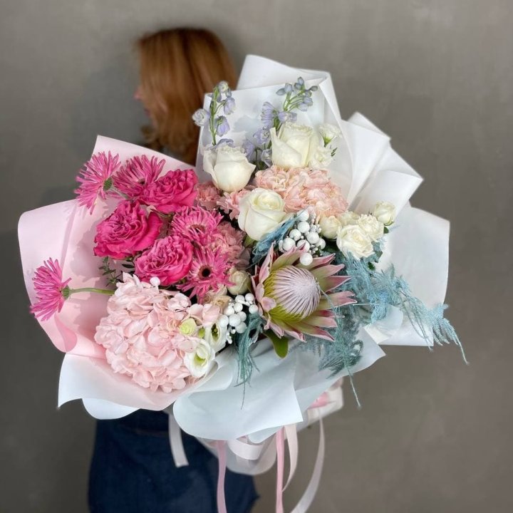 Дизайнерский букет "Фантастик" в Смоленске