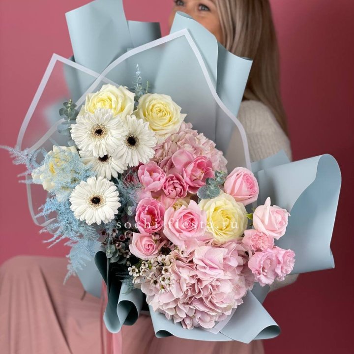 Дизайнерский букет "Адель" в Смоленске