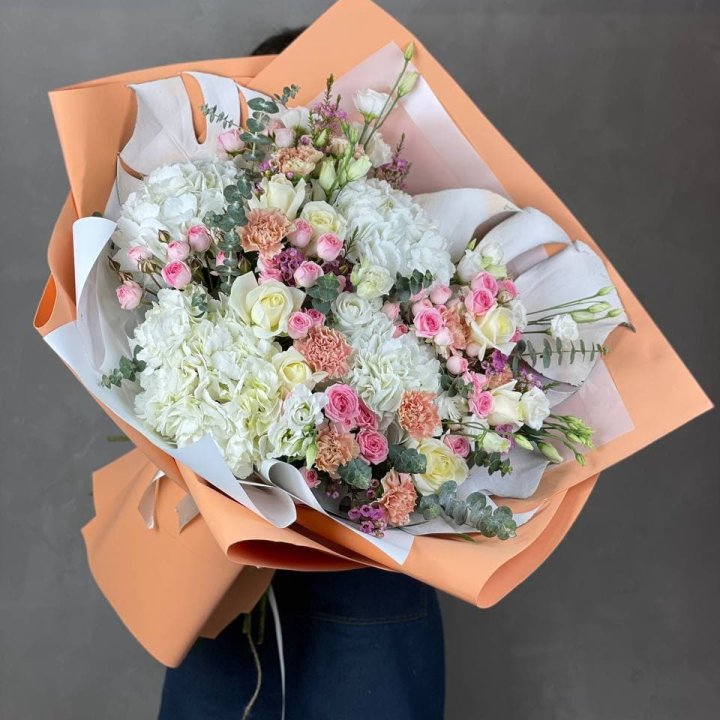 Макси-букет кремовый в Смоленске