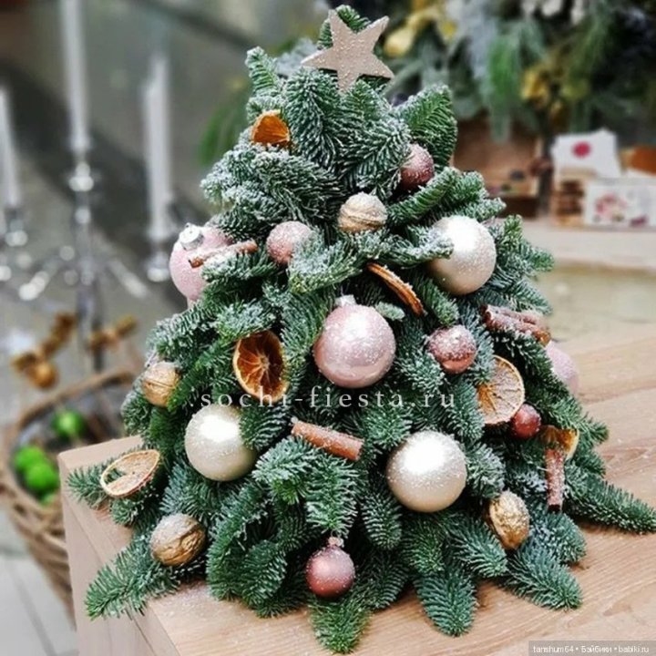 Новогодняя елочка "Блеск" в Смоленске