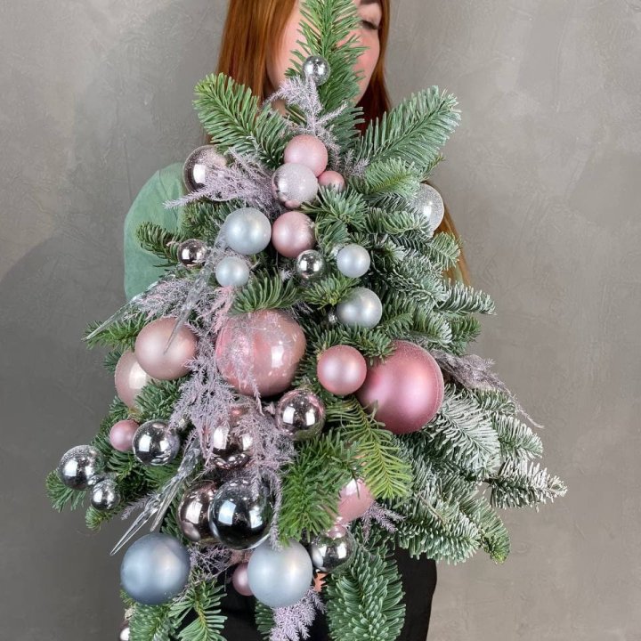 Новогодняя елочка "Розе голд" в Смоленске