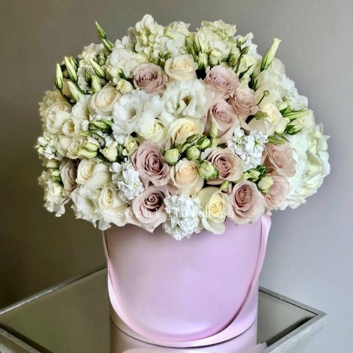 Цветочный бокс "Бриджит" в Смоленске