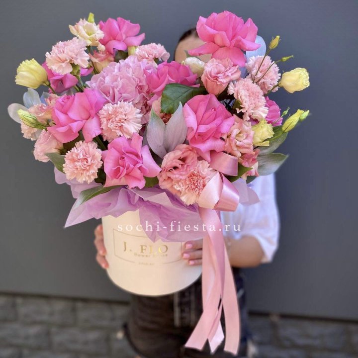 Цветочный бокс "Сальма" в Смоленске