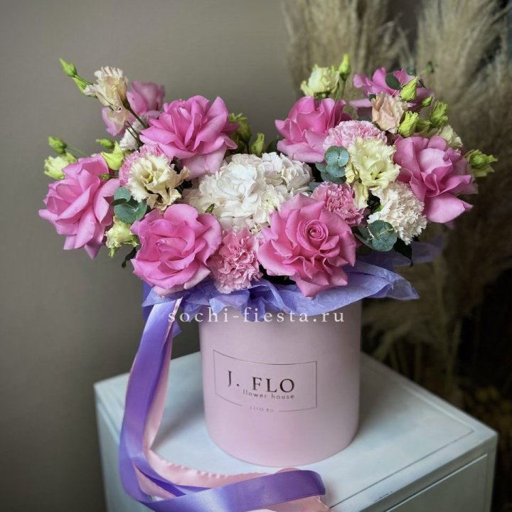 Цветочная коробка "Мишель" в Смоленске