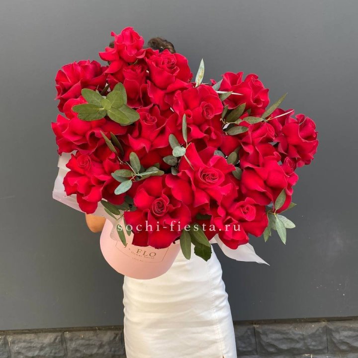 Бокс из 17 французских роз в Смоленске