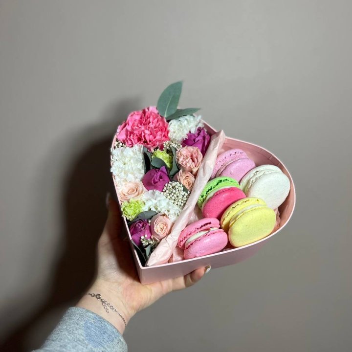Дуо цветы и макаронсы в Смоленске