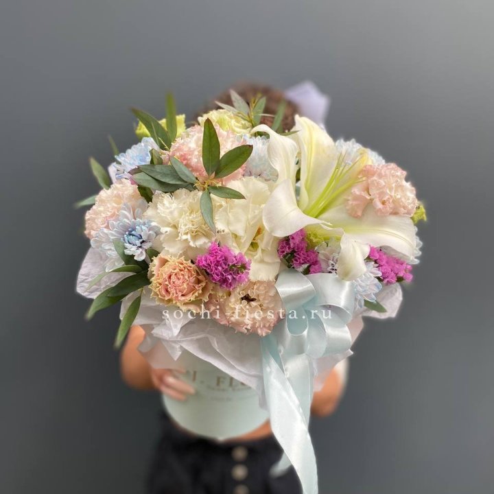 Дизайнерский цилиндр "Лилия" в Смоленске