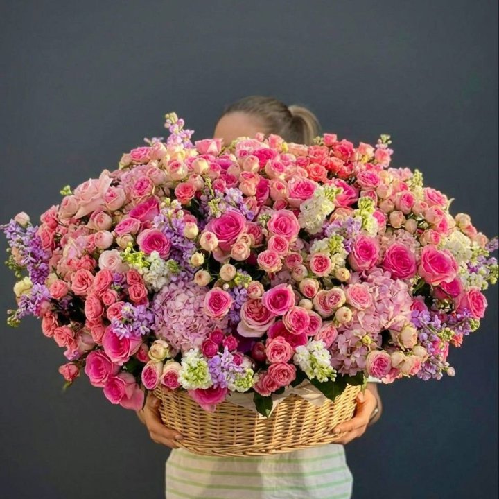 Цветочная корзина гигант №5 в Смоленске