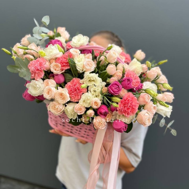 Цветочная корзина "Флоренция" в Смоленске