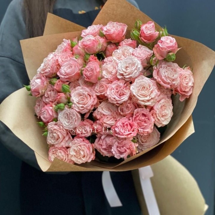 Пионовидные розы Bombastic №2 в Смоленске