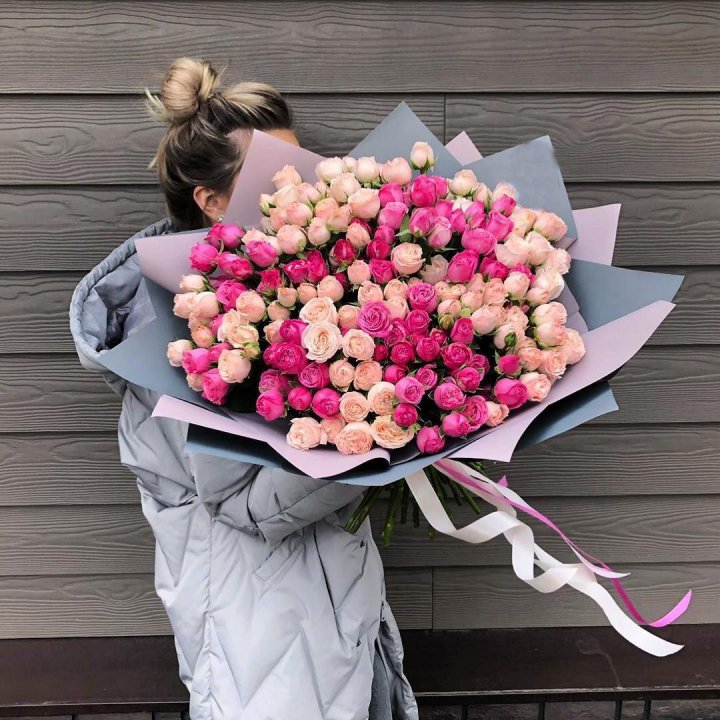 55 роз микс кустовых в Смоленске