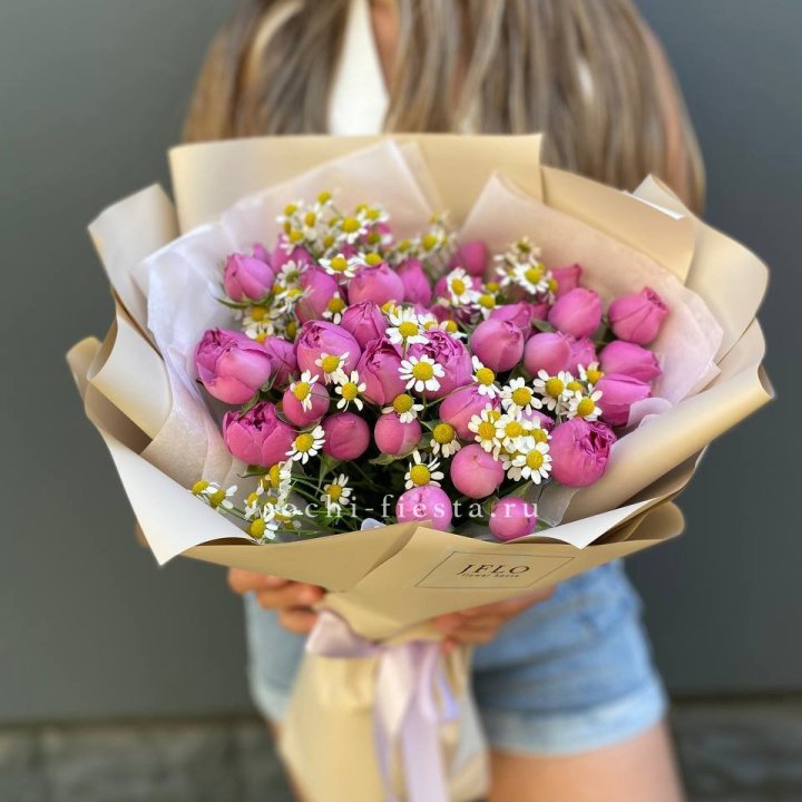 Дуобукет мисти с ромашками  в Смоленске