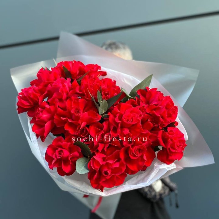 21 Красная французская роза в Смоленске