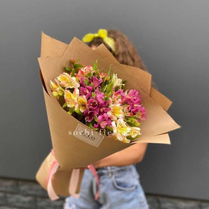 Альстромерии в крафте в Смоленске