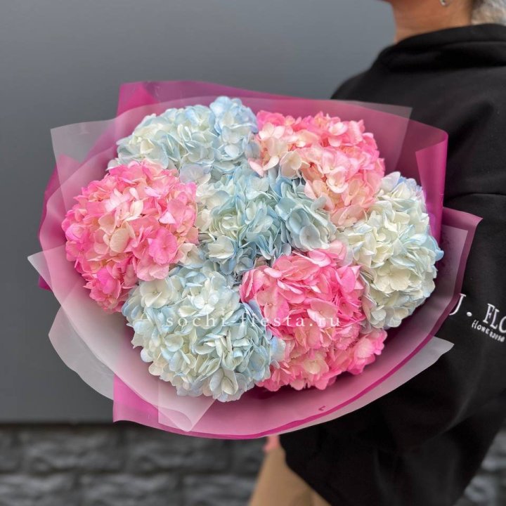 Букет гортензий "Тоника №2" в Смоленске