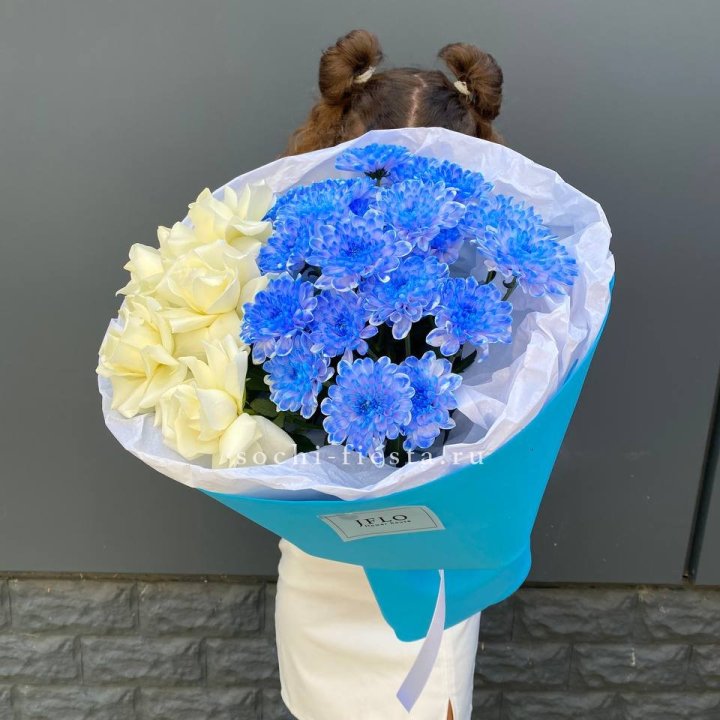 Дуо букет розы и хризантема в Смоленске