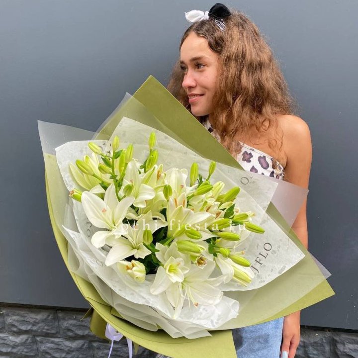 Букет  лилий "Изумруд" в Смоленске