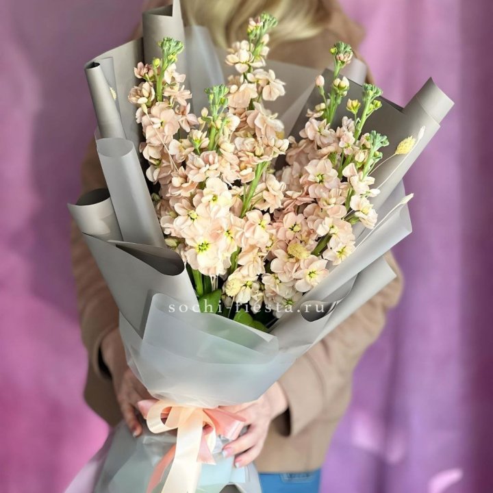 Букет ароматной маттиоллы №2 в Смоленске