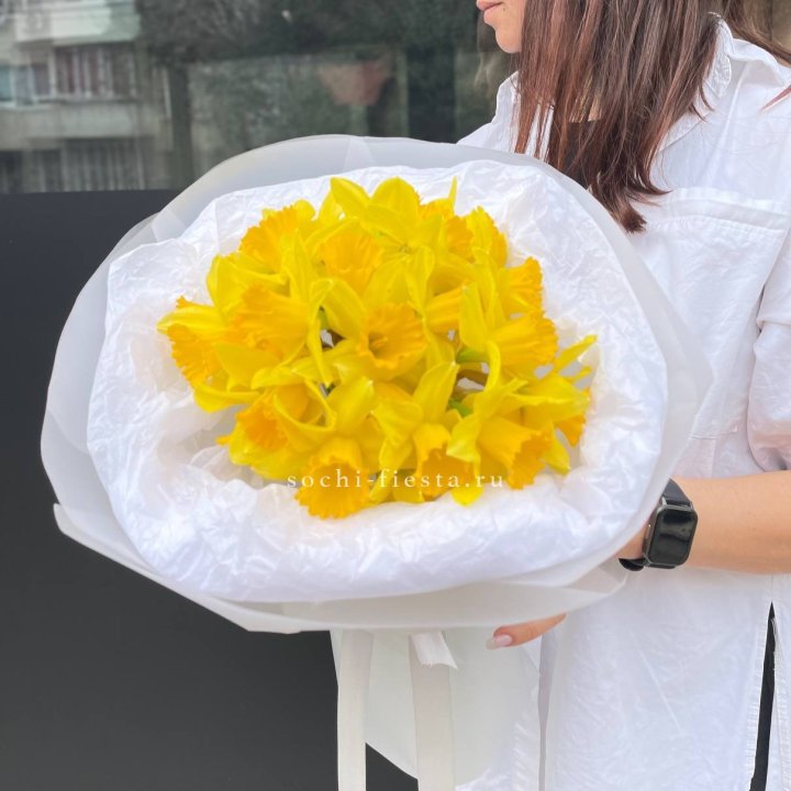 Нарциссы 25 шт в Смоленске