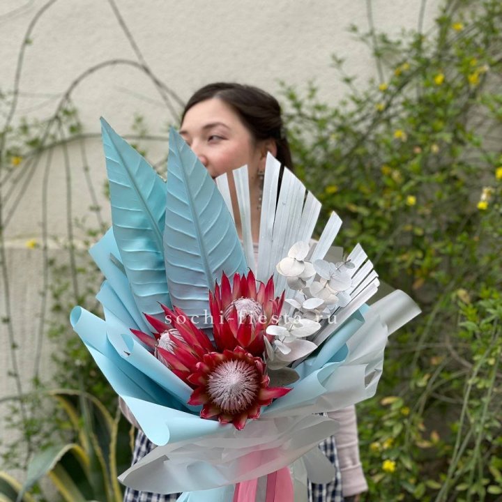 Букет из протеи "Клеопатра-2" в Смоленске