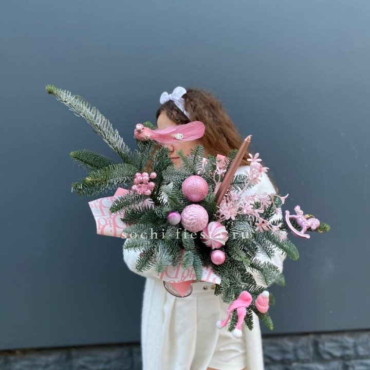 Композиция бокал розовый в Смоленске