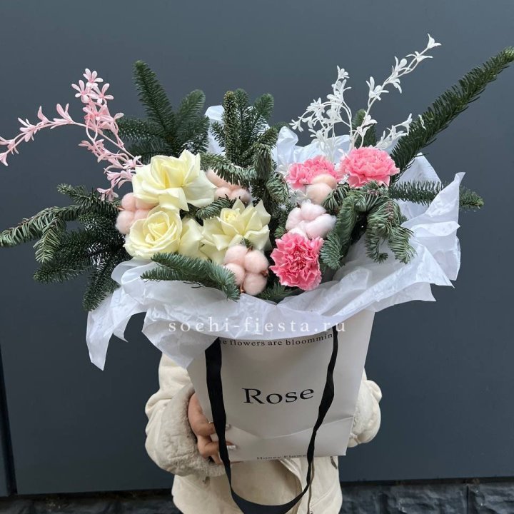Цветочная сумка с нобилисом в Смоленске