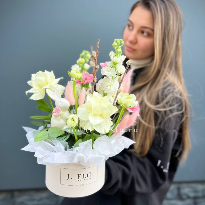 Цветочный бокс "Пасхальная композиция" в Смоленске