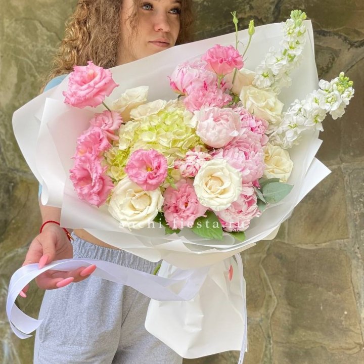 Букет с пионами №3 в Смоленске