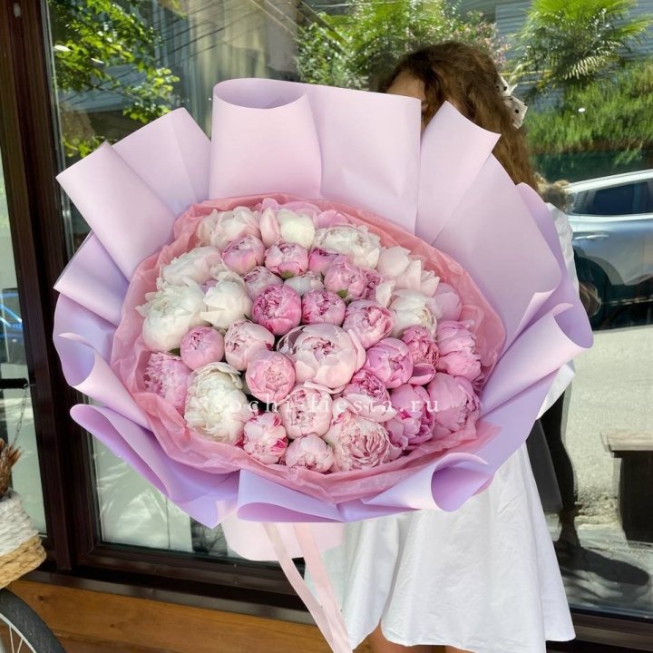 51 розовый пион в Смоленске