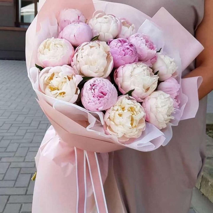 Букет пионов "Маршмелоу" в Смоленске