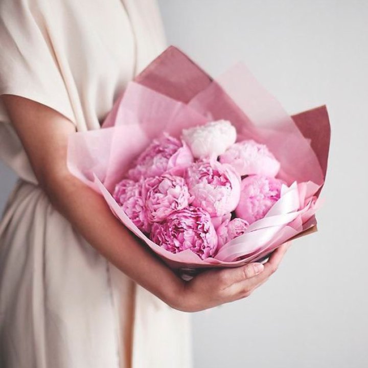 9 зефирных пионов в Смоленске