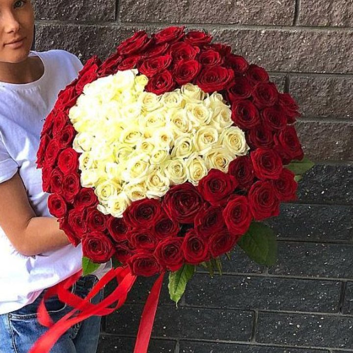 101 роза "Сердце" в Смоленске