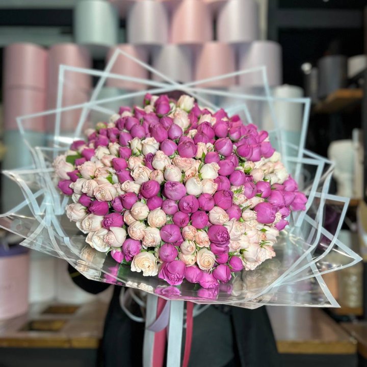 101 кустовая пионовидная роза в Смоленске