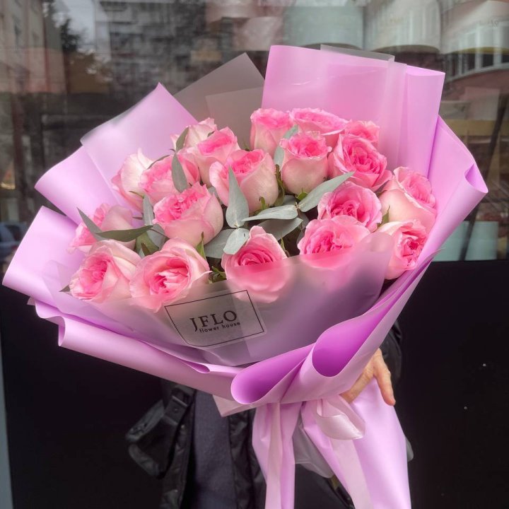  19 розовых роз в Смоленске
