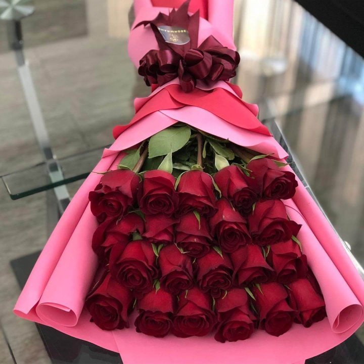 21 красная роза "Элеганс" в Смоленске